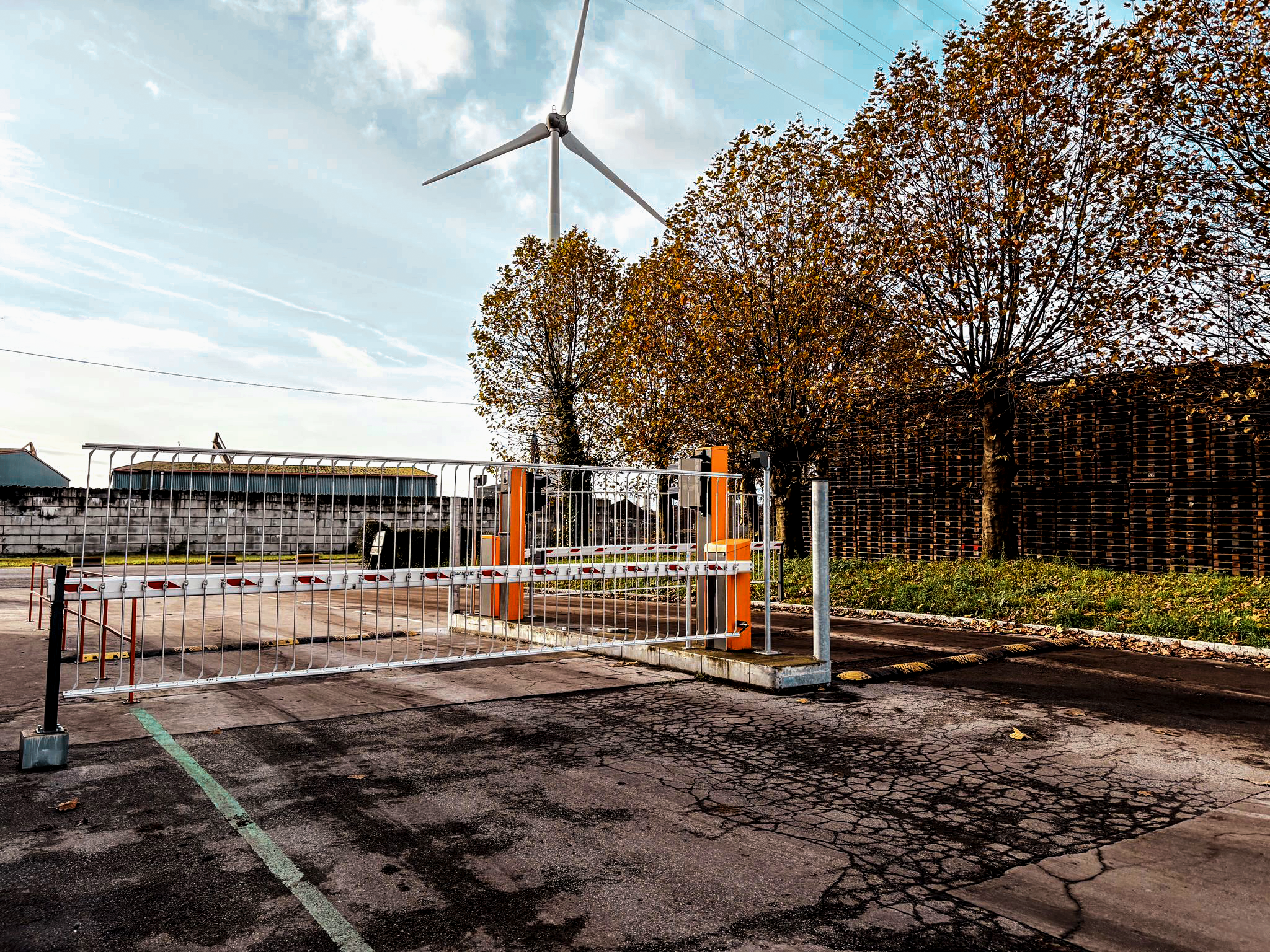 Slagboom magnetic XL met schaarkhek bij Agaris