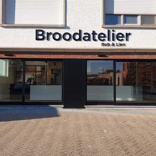 Broodatelier - RT52 - Automatische schuifdeur